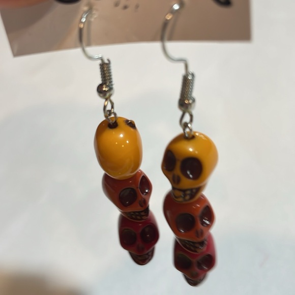 Handmade Halloween skull earrings! Dangling yellow, orange and red skulls, New! - Picture 5 of 5